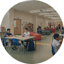 Colégio Crescer -  Faça um Tour Virtual